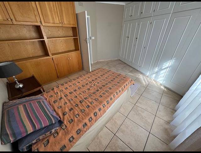 5 BEDROOM HOUSE FOR SALE IN VAN RIEBEECK PARK